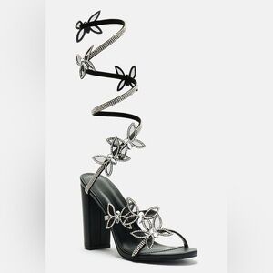 Elegant Black Strappy Heels w Butterfly Accents Y2K Glam Spiral Sandals Sz 8 NEW
